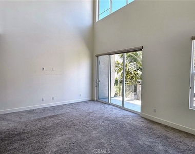248 Rockefeller - Photo Thumbnail 15