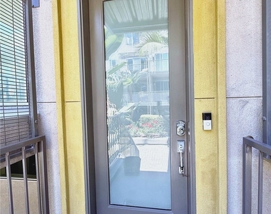 248 Rockefeller - Photo Thumbnail 3