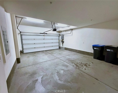 248 Rockefeller - Photo Thumbnail 37