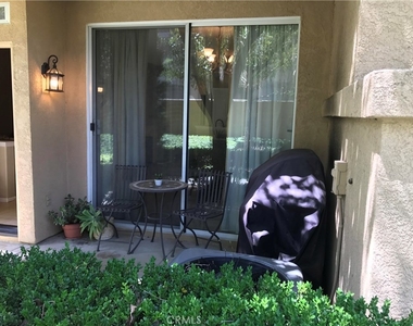 1039 S Positano Avenue - Photo Thumbnail 30