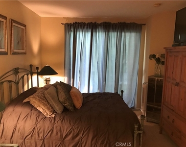 1039 S Positano Avenue - Photo Thumbnail 26