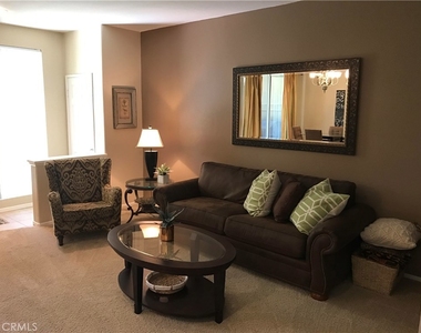 1039 S Positano Avenue - Photo Thumbnail 2