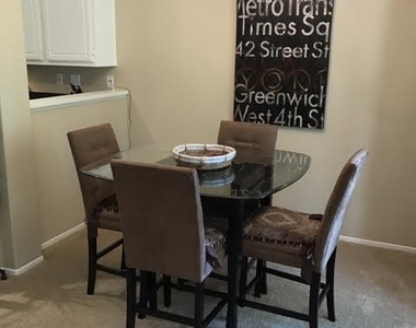 1039 S Positano Avenue - Photo Thumbnail 7
