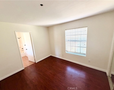1040 Calle Del Cerro - Photo Thumbnail 6