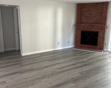 1247 Stoner Avenue - Photo Thumbnail 10