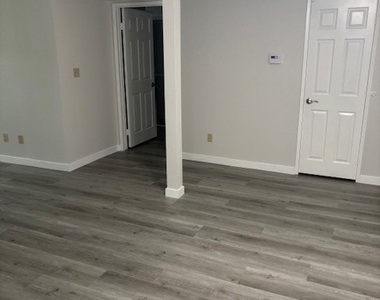 1247 Stoner Avenue - Photo Thumbnail 9