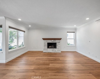 11 Pinewood Drive - Photo Thumbnail 19