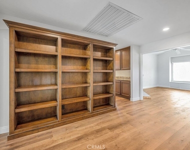 11 Pinewood Drive - Photo Thumbnail 21
