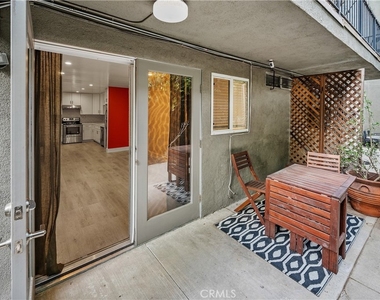 532 N Rossmore Avenue - Photo Thumbnail 10