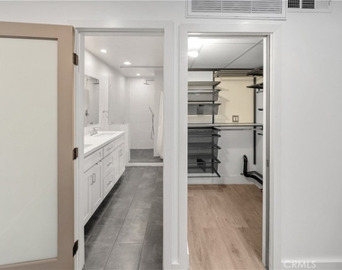 532 N Rossmore Avenue - Photo Thumbnail 8