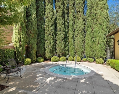 61 Shade Tree - Photo Thumbnail 19