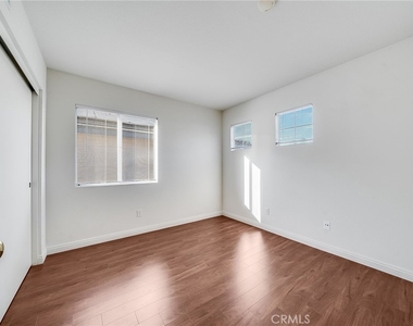 28 Homestead Dr - Photo Thumbnail 18