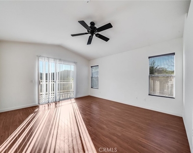 28 Homestead Dr - Photo Thumbnail 27