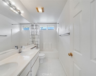 28 Homestead Dr - Photo Thumbnail 21