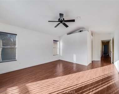 28 Homestead Dr - Photo Thumbnail 30