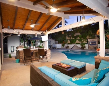 812 Crest Drive - Photo Thumbnail 36