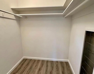 1430 Emory Street - Photo Thumbnail 14