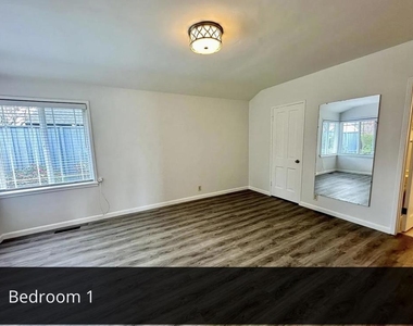 1430 Emory Street - Photo Thumbnail 12