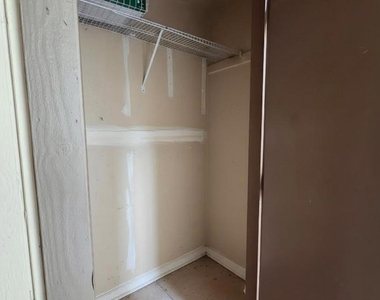 1528 Alma Terrace - Photo Thumbnail 19