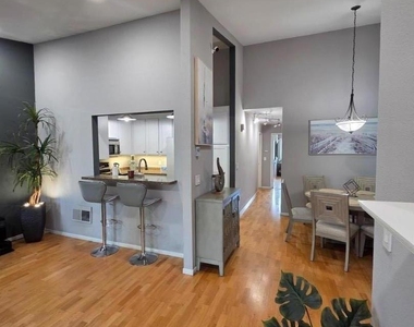1528 Alma Terrace - Photo Thumbnail 2