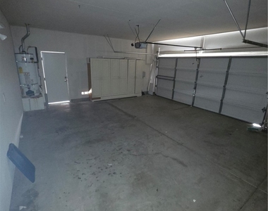 41089 Robard Way - Photo Thumbnail 15