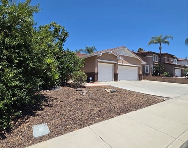 41089 Robard Way - Photo Thumbnail 2
