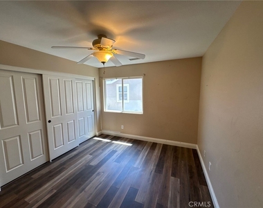 32023 Cottage Glen Drive - Photo Thumbnail 14