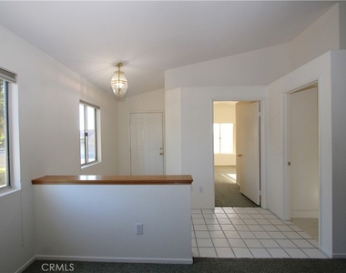 10770 Deerfield Drive - Photo Thumbnail 3