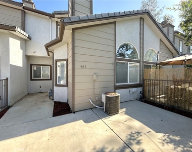 1555 Orange Avenue - Photo Thumbnail 4