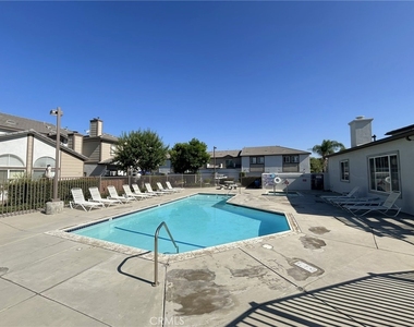 1555 Orange Avenue - Photo Thumbnail 1