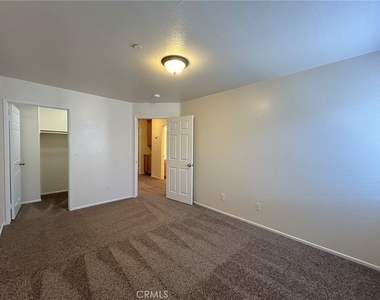 1555 Orange Avenue - Photo Thumbnail 19