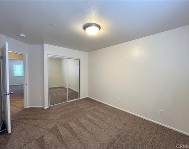 1555 Orange Avenue - Photo Thumbnail 17