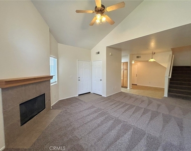 1555 Orange Avenue - Photo Thumbnail 6