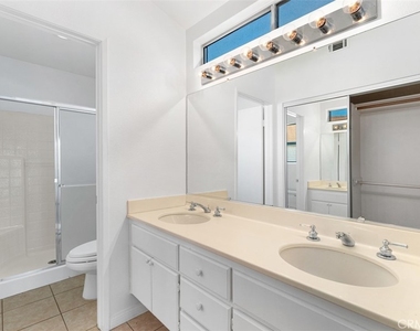 28243 Valombrosa Drive - Photo Thumbnail 11