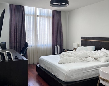 343 Pioneer Drive - Photo Thumbnail 9