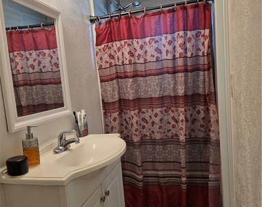 25595 Cheryle - Photo Thumbnail 7