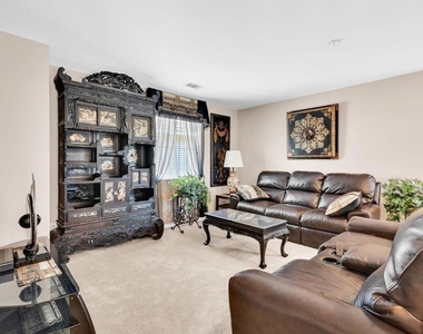 1215 Royal Ann Court - Photo Thumbnail 23