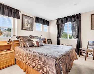 1215 Royal Ann Court - Photo Thumbnail 31