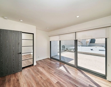 145 S Maple Drive - Photo Thumbnail 17