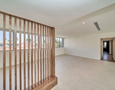 145 S Maple Drive - Photo Thumbnail 7