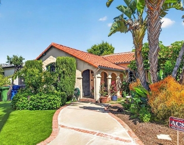2940 Cardiff Avenue - Photo Thumbnail 25