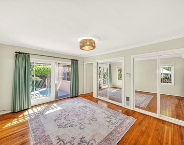 2940 Cardiff Avenue - Photo Thumbnail 15