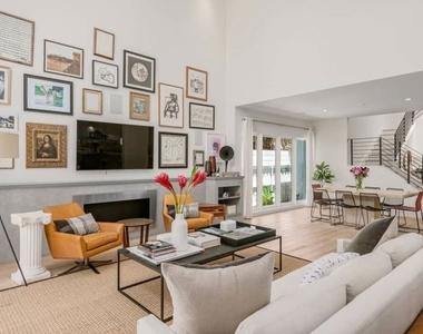 729 N Ogden Drive - Photo Thumbnail 2