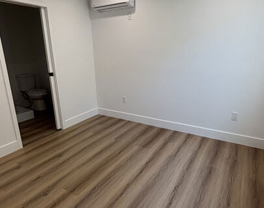 2437 Centinela Avenue - Photo Thumbnail 6