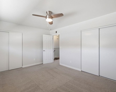 7928 Virginia Street - Photo Thumbnail 13
