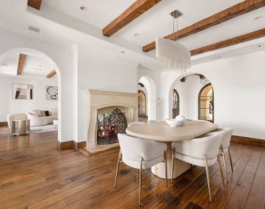 1111 Stradella Road - Photo Thumbnail 4