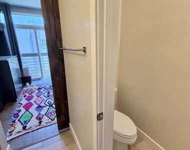 2753 Waverly Drive - Photo Thumbnail 26