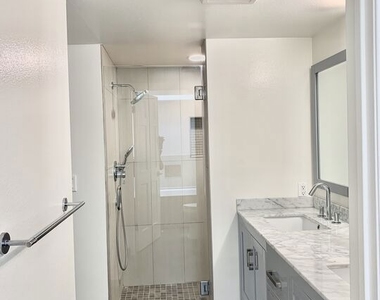 12412 Texas Avenue - Photo Thumbnail 14