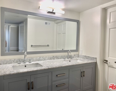 12412 Texas Avenue - Photo Thumbnail 12