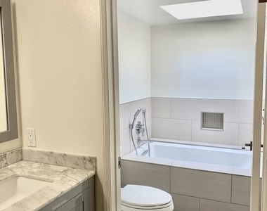 12412 Texas Avenue - Photo Thumbnail 15